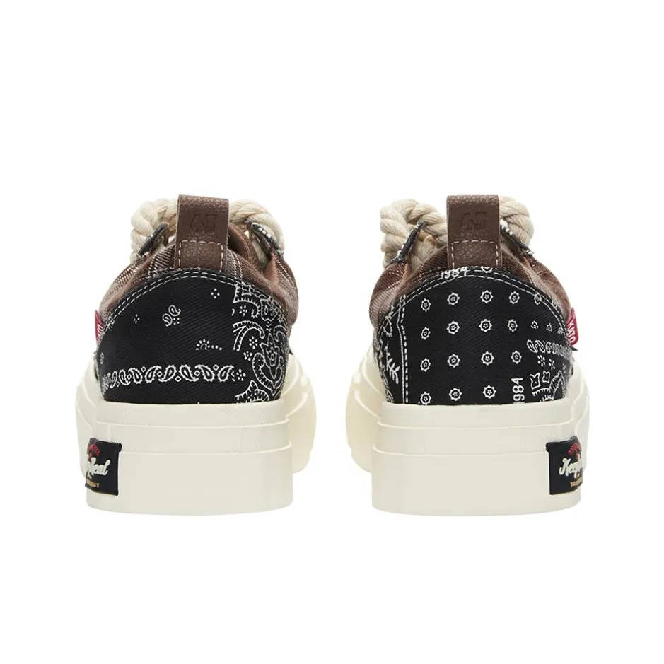 Custom Sneaker Black Dark Brown Checkered Stars