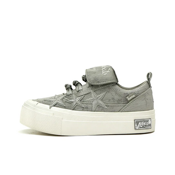Custom Sneaker Grey-green Stars