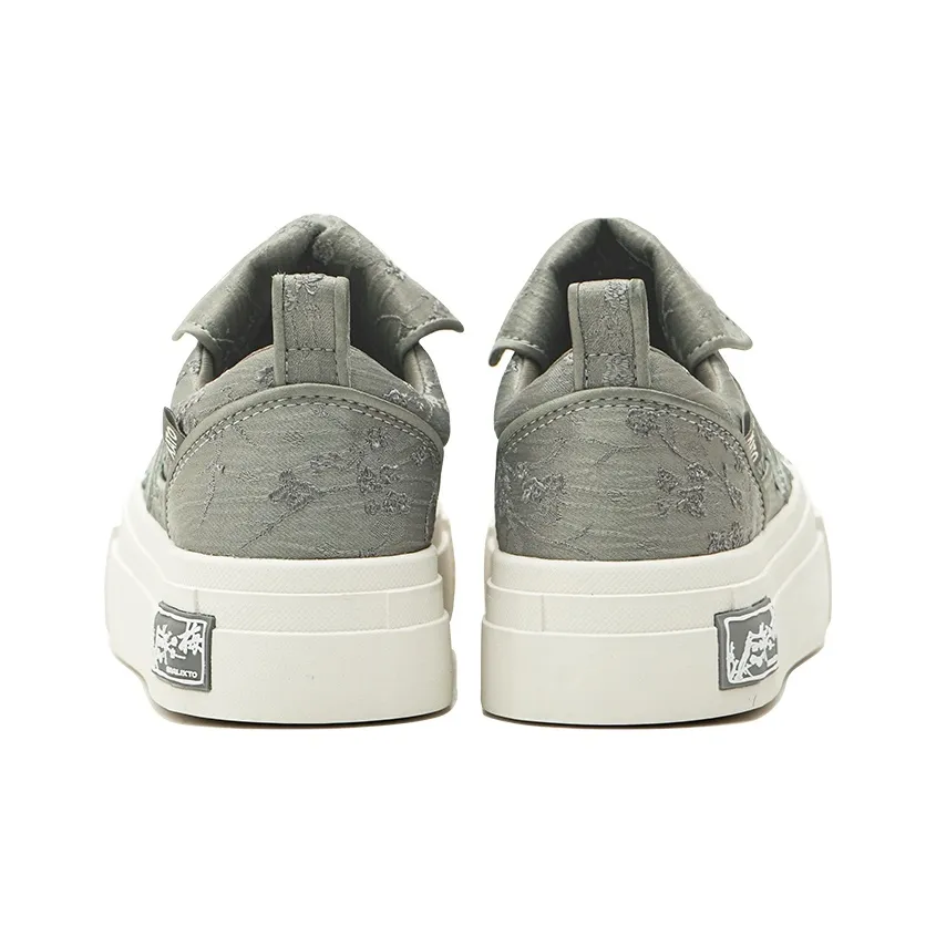 Custom Sneaker Grey-green Stars