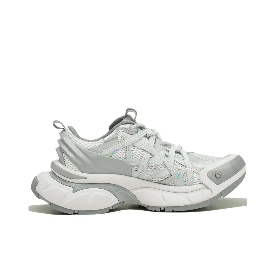 Custom Sneaker Grey