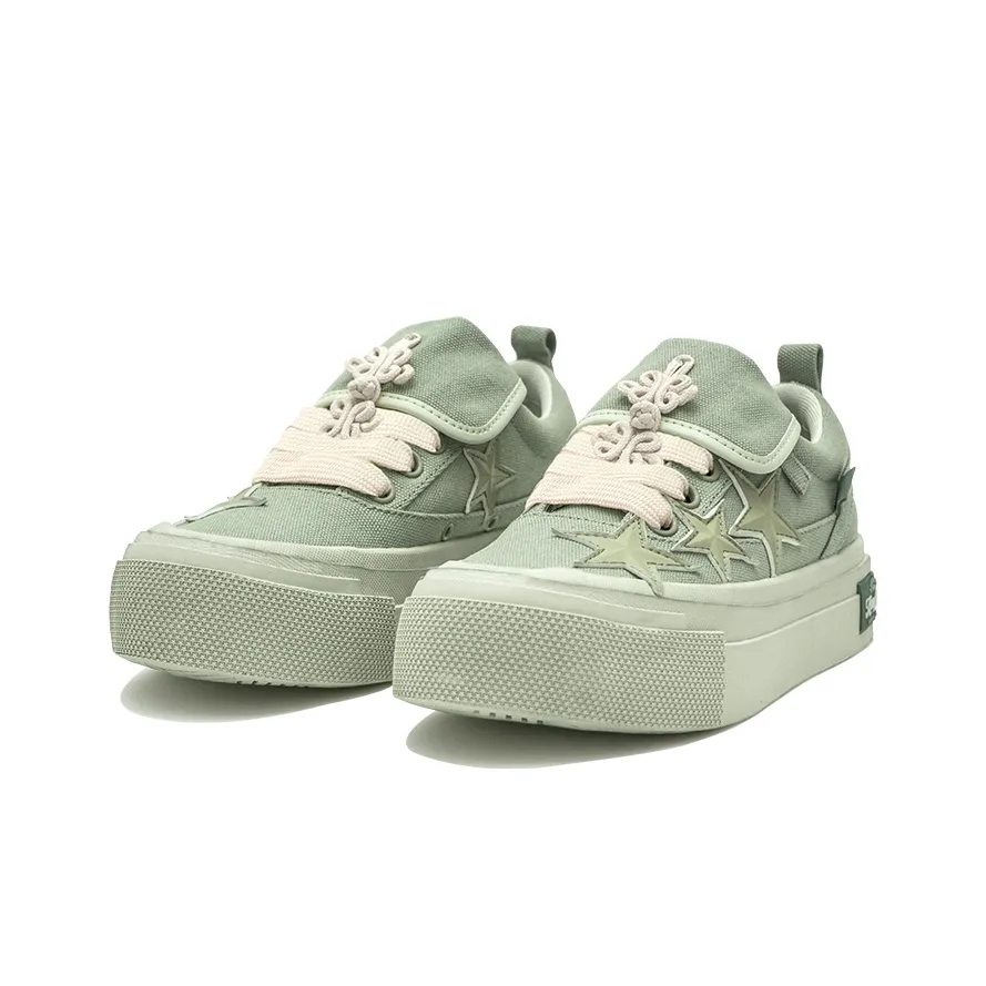 Custom Sneaker Matcha Green Stars