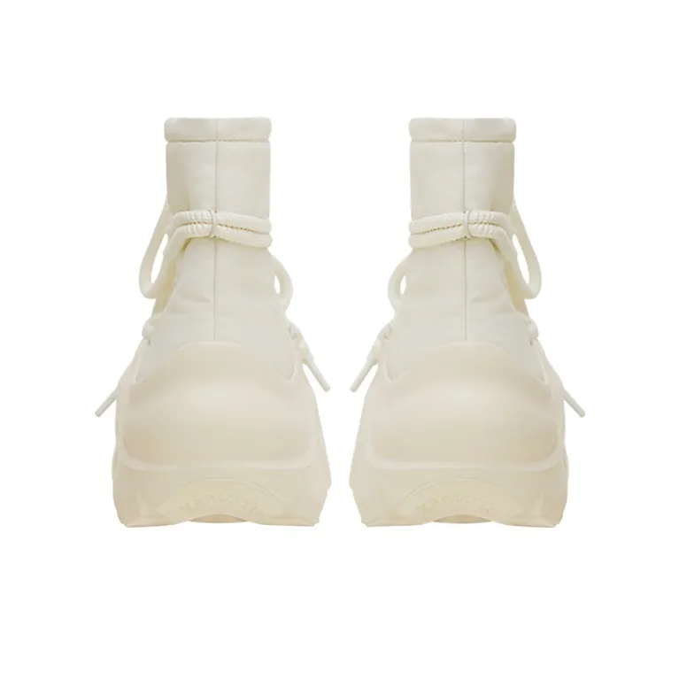 Custom Sneaker Cream Snow Boots