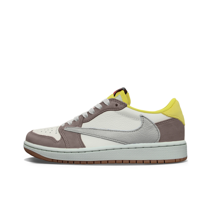 Travis Scott Jordan 1